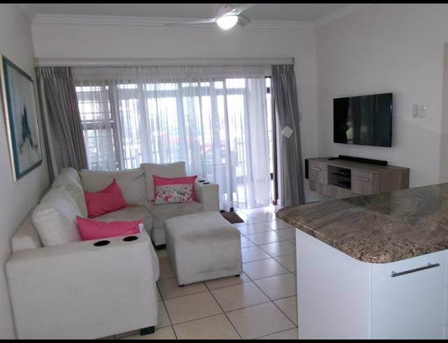 2 BEDROOM APARTMENT FOR SALE IN UVONGO BEACH